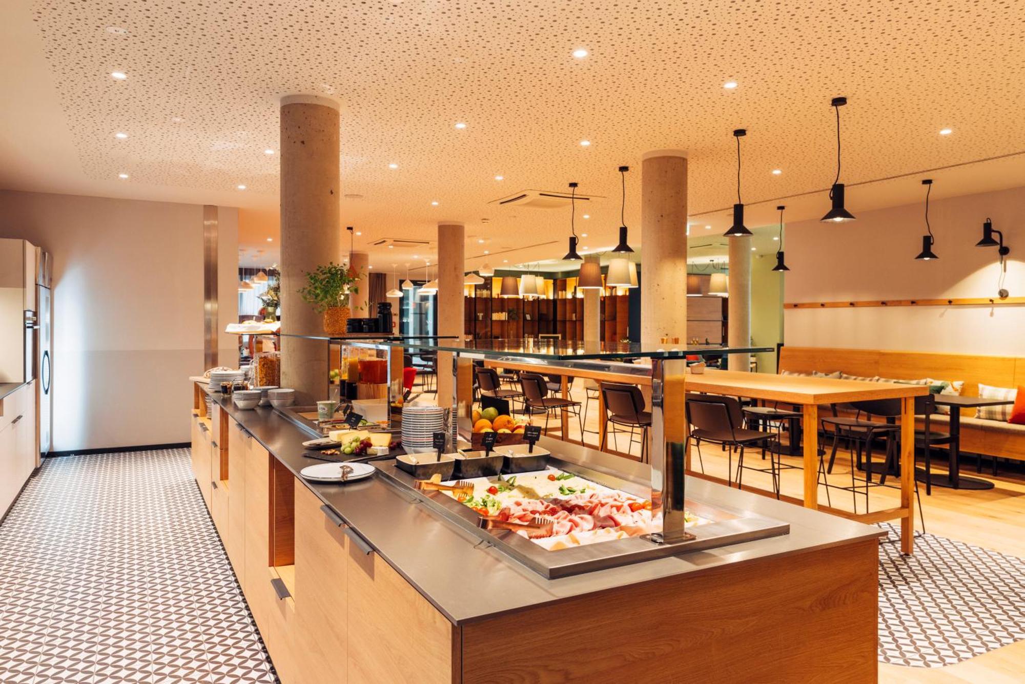 Harry'S Home Villach Hotel & Apartments المظهر الخارجي الصورة